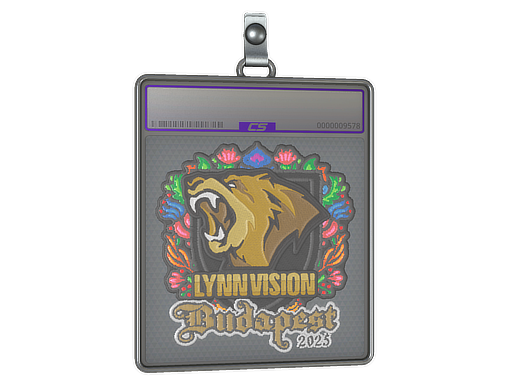 Lynn Vision (Embroidered) | Budapest 2025